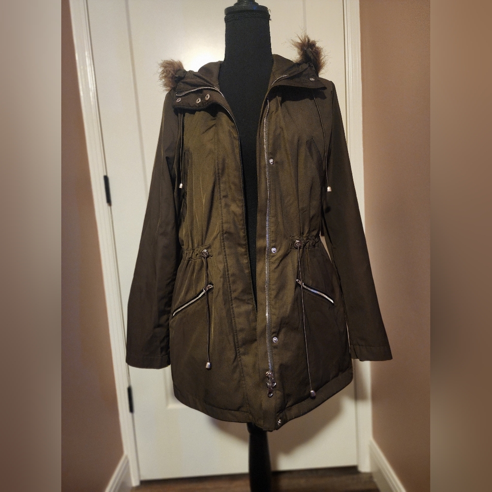 A.n.a heavyweight jacket, olive green with faux fur trim, size medium